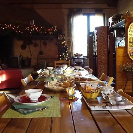 Alojamento de Acomodação e Pequeno-almoço Casa Anita Lucca